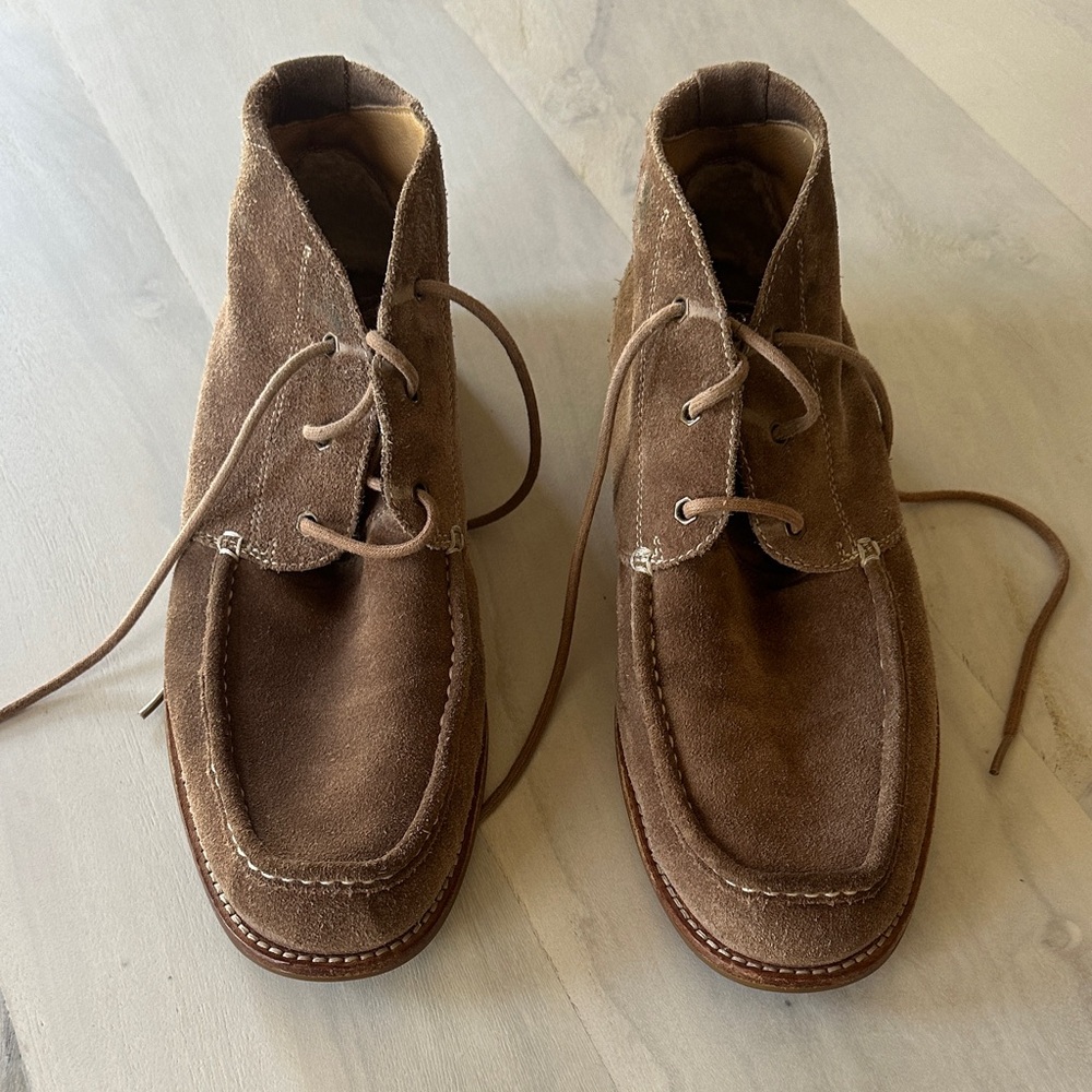UGG Men's Tan Suede Chukka Boots